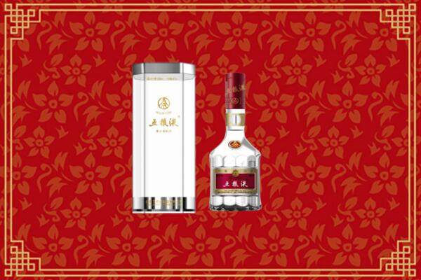 高价求购：塔城回收酒